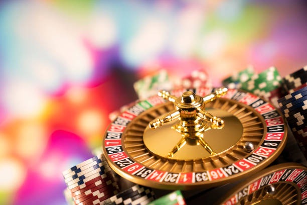 Multi-camera view and real-time payout confirmation on Hot Pot table